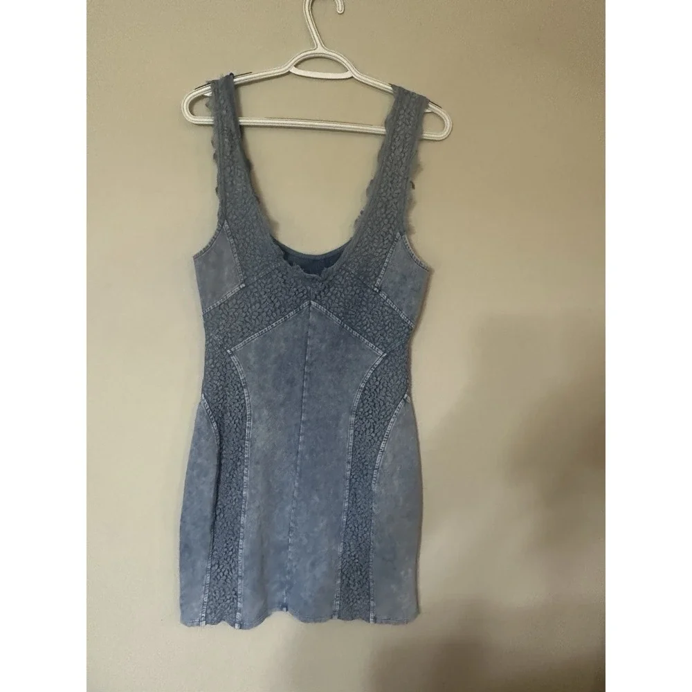Free people Women's Blue Denim Crochet Accent  Scoop Neck Tank Mini Dress